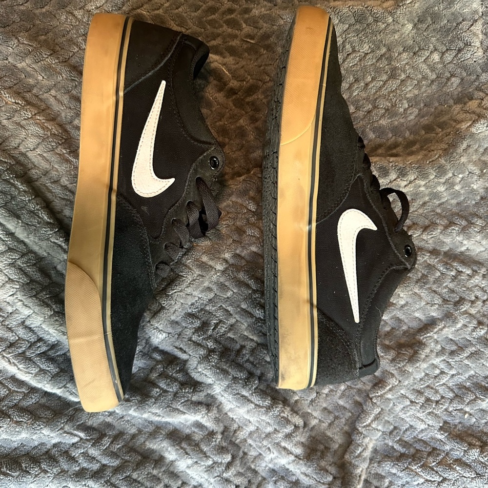 Nike chron 2
